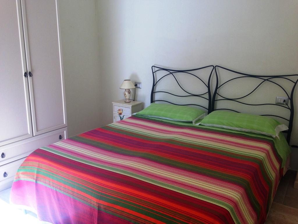 Galtellì B&B Sa Prama מראה חיצוני תמונה
